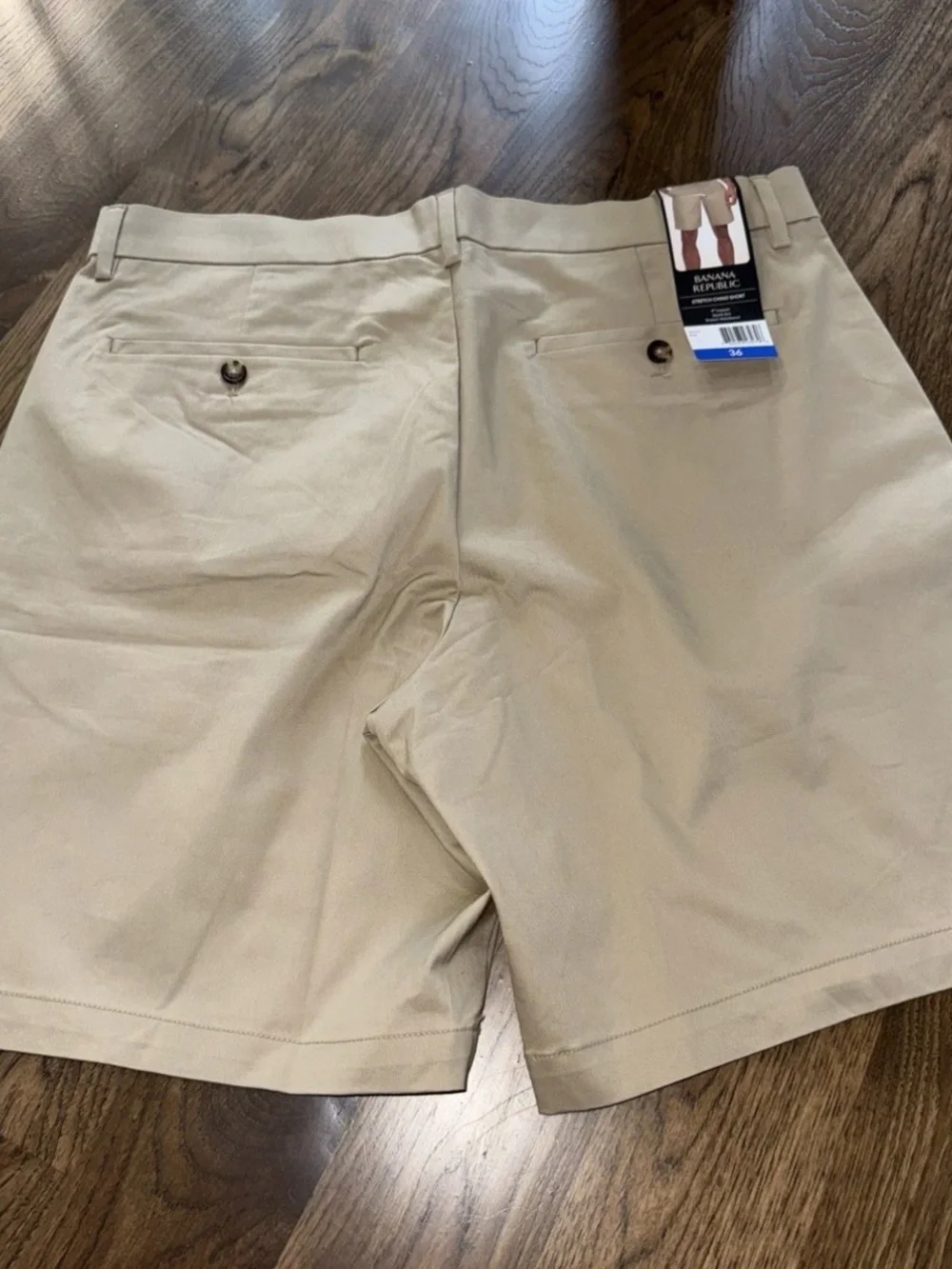 Banana Republic NWT Size 36 Men's 9” inseam khaki stretch Chino Shorts-001*
